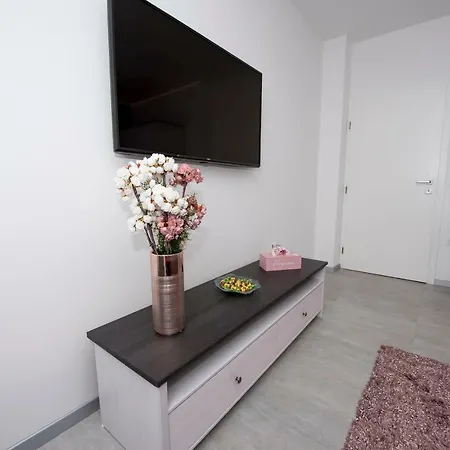 Apartment Center